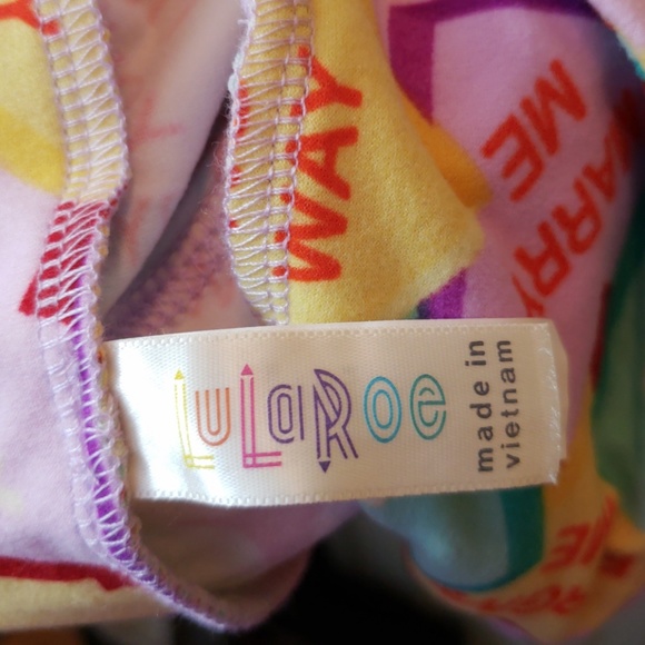 Candy ♥️ Leggings - Picture 2 of 2